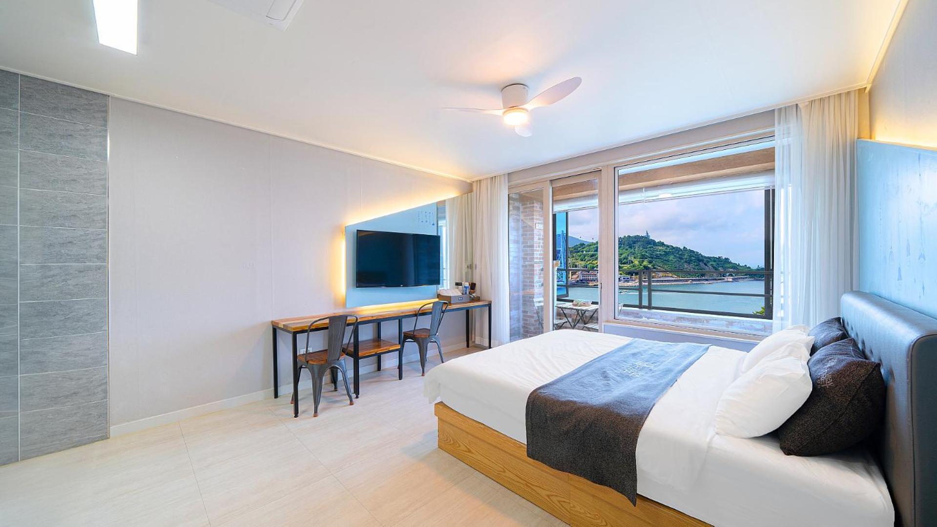 Yeosu View Foret Pension Exterior photo